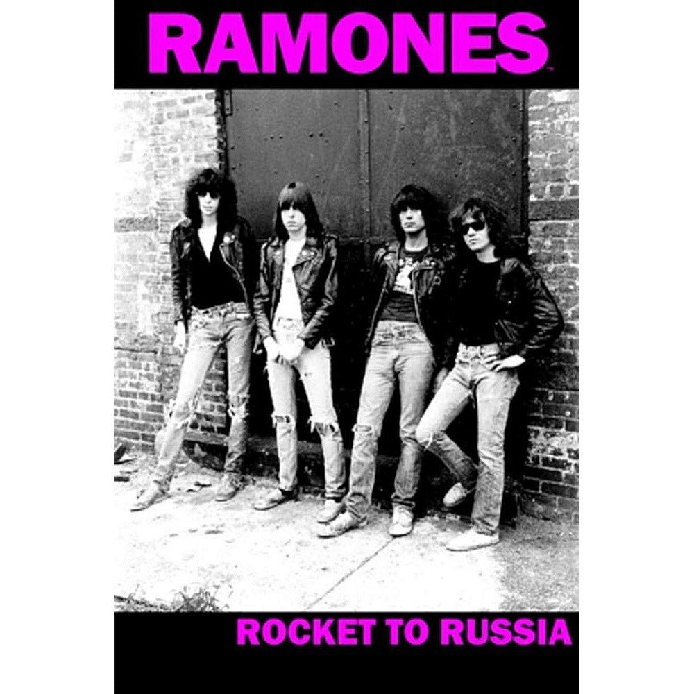 RAMONES ラモーンズ (来日 45周年 ) - Rocket To Russia / ポスター - PGS